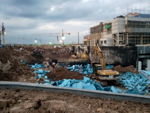 琼海一工地建筑材料起火