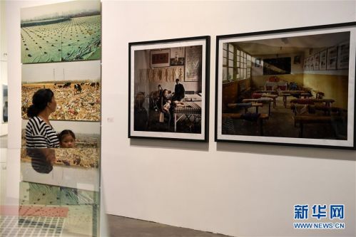 (文化)(2)“摄影180年在中国”展览在银川开幕