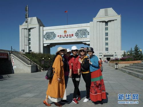 (社会)(3)内蒙古满洲里旅游人数持续上升