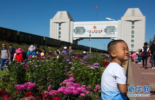 (社会)(2)内蒙古满洲里旅游人数持续上升