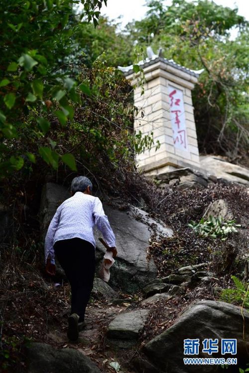 (图片故事)(7)“红军洞”守护者张爱华:为了那句话,一守就是55载