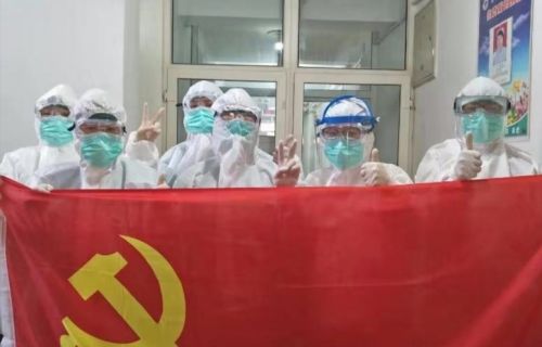 医疗系统党员先锋队战场助力作用