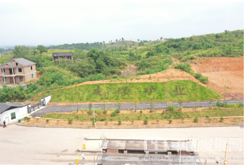 如今的永顺建材,以高标准建设绿色矿山,一直坚持做到开采一块,复垦一