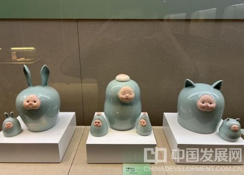 全敏瑛作品《青儿》