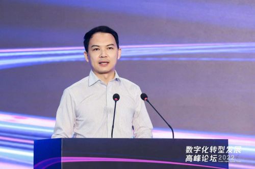 工業和信息化部信息通信發展司副司長趙策致辭