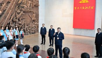 总书记山西行丨记者手记：挺起民族脊梁，蹚出发展新路