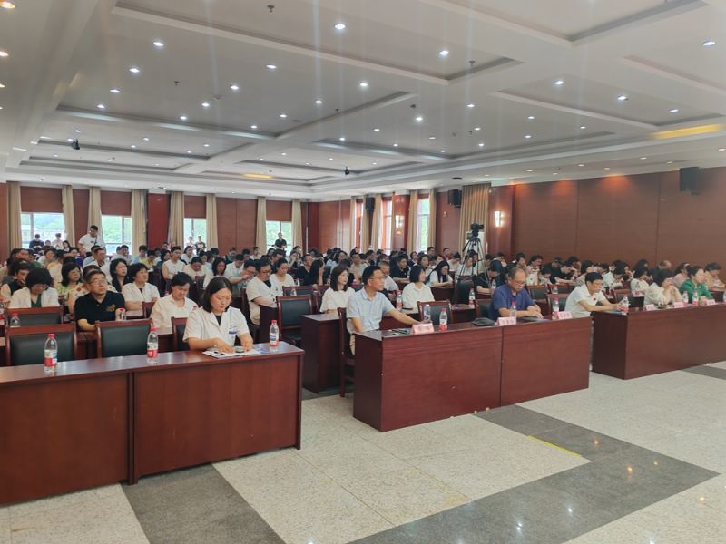 诚志丹东医院连办两场重磅会议