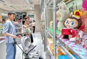 市值超4000亿港元 泡泡玛特开启“全球狂奔”