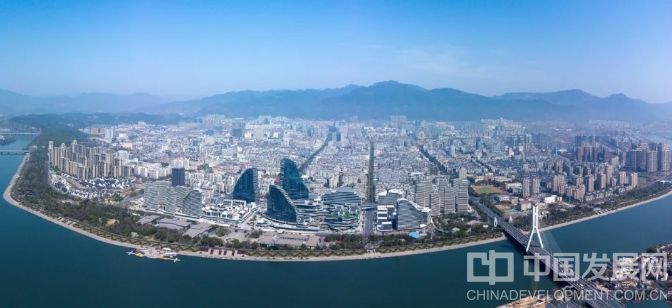 微信截图_20251009094122