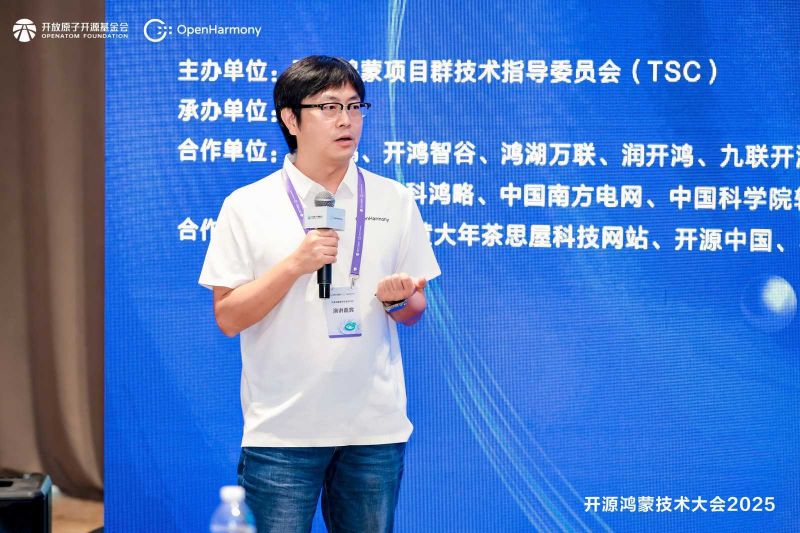 丁冉.jpg 丁冉.jpg