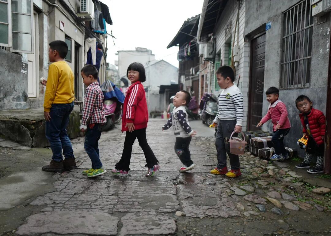 莲都古老巷弄十年影像志