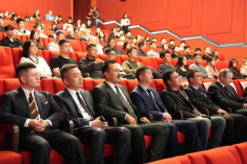 微信图片_2025-11-06_175306_092