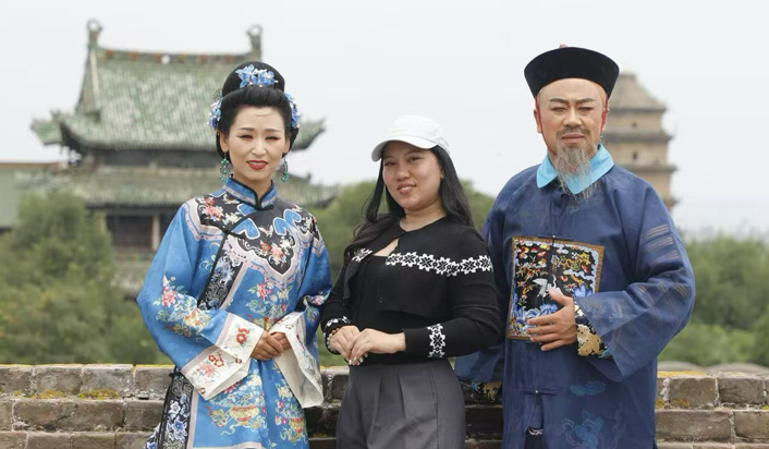 中外博主探访“天下第一仓”：这里藏着中国人的智慧密码