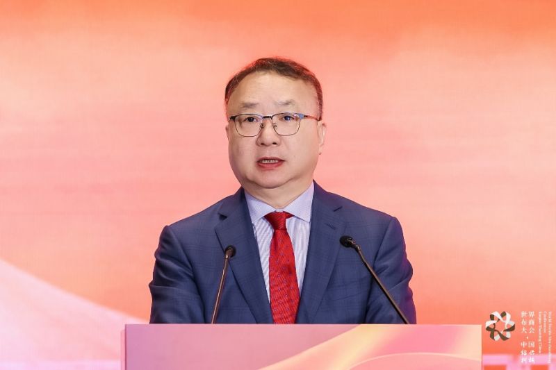 中国纺织工业联合会党委书记、会长孙瑞哲发言